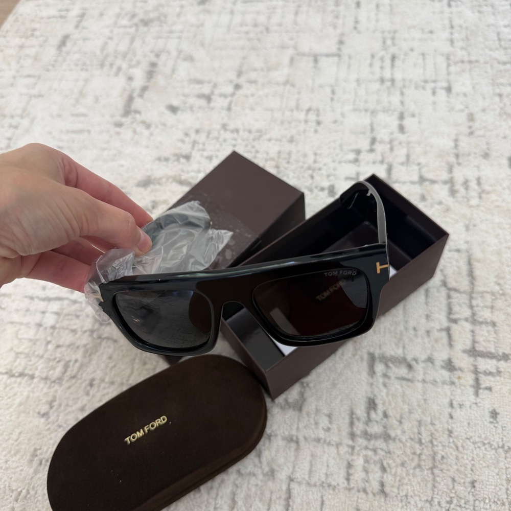 Tom Ford Fausto TF711 01A Black Square Sunglasses Mens Womens Made in Italy - Picture 5 of 11